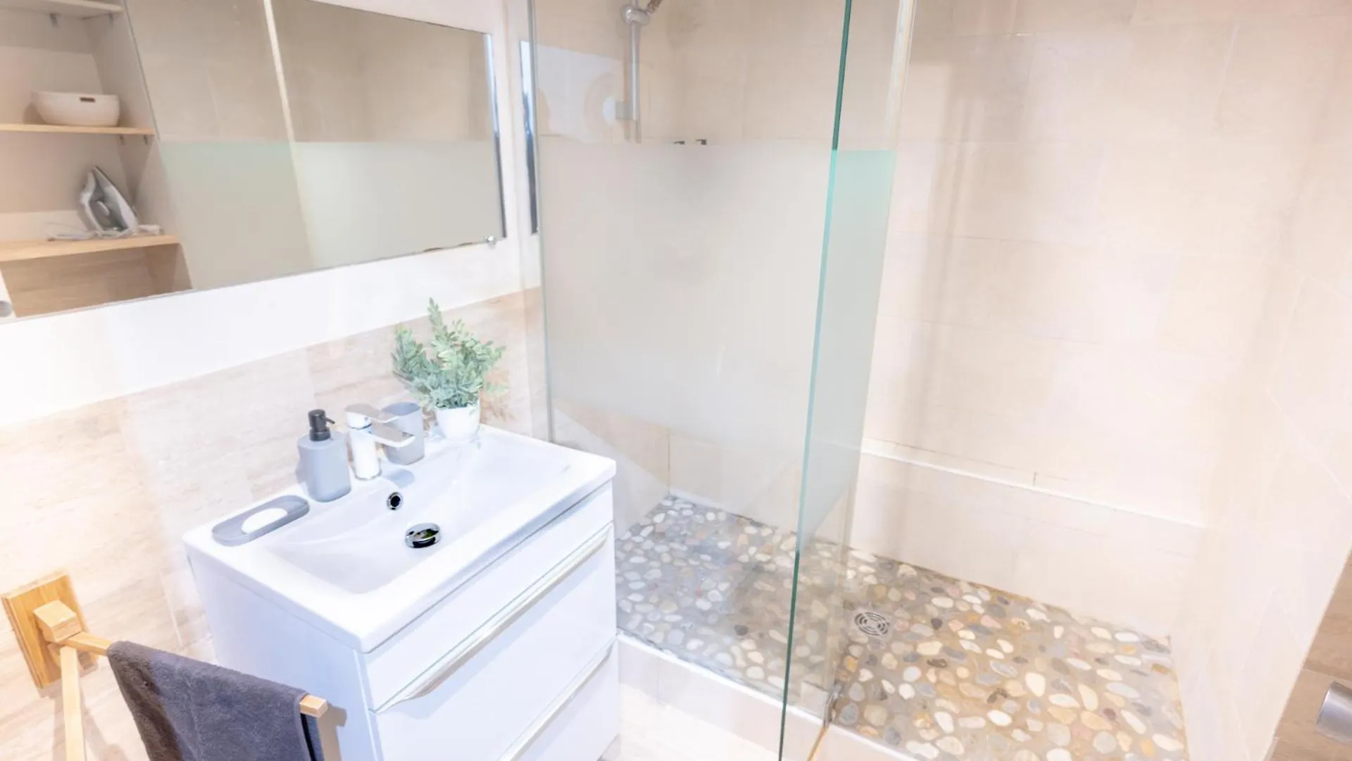 Duplex- T2 Barcelona Pop - Terrasses - Parking - Vue Canal 0*, Τουλούζη